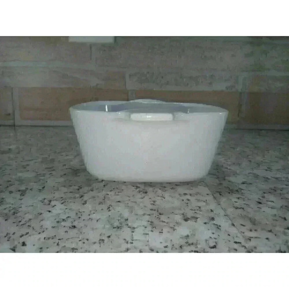 Vintage Corning Ware Dish With Fruit Design (No Lid) - Picture 4 of 9